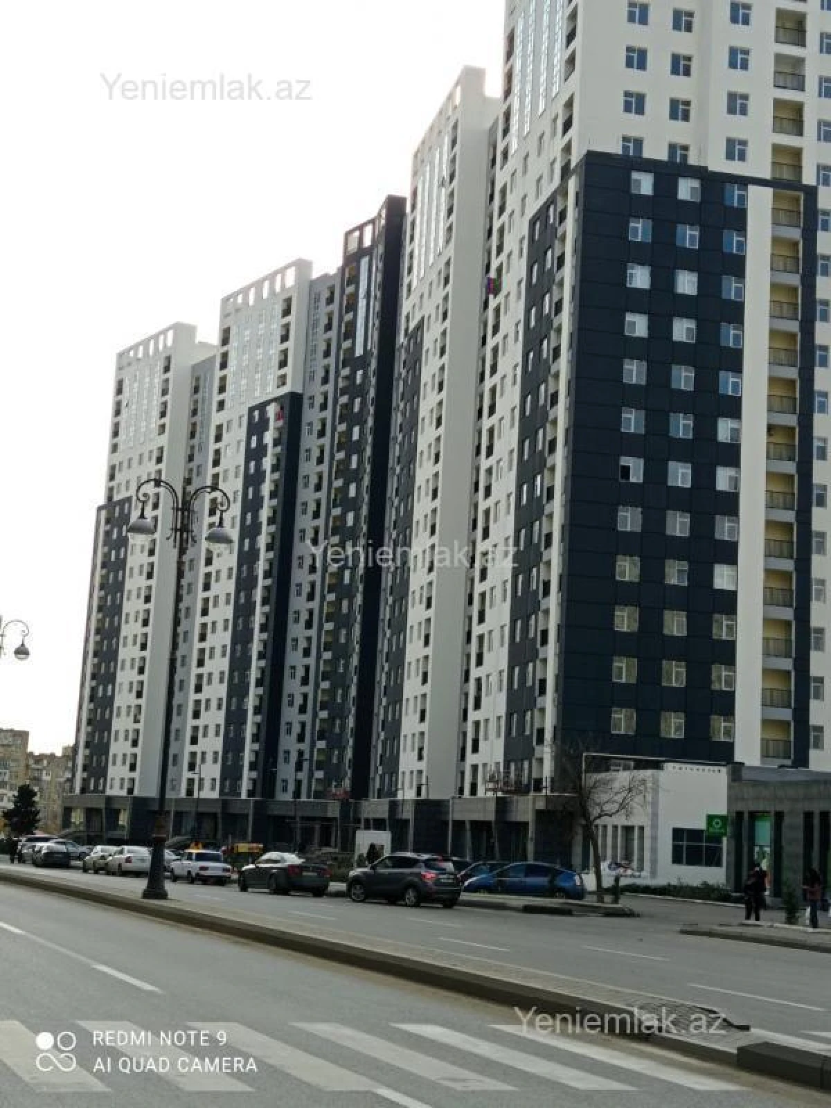 Satılır 3 otaqlı yeni tikili 120 m²