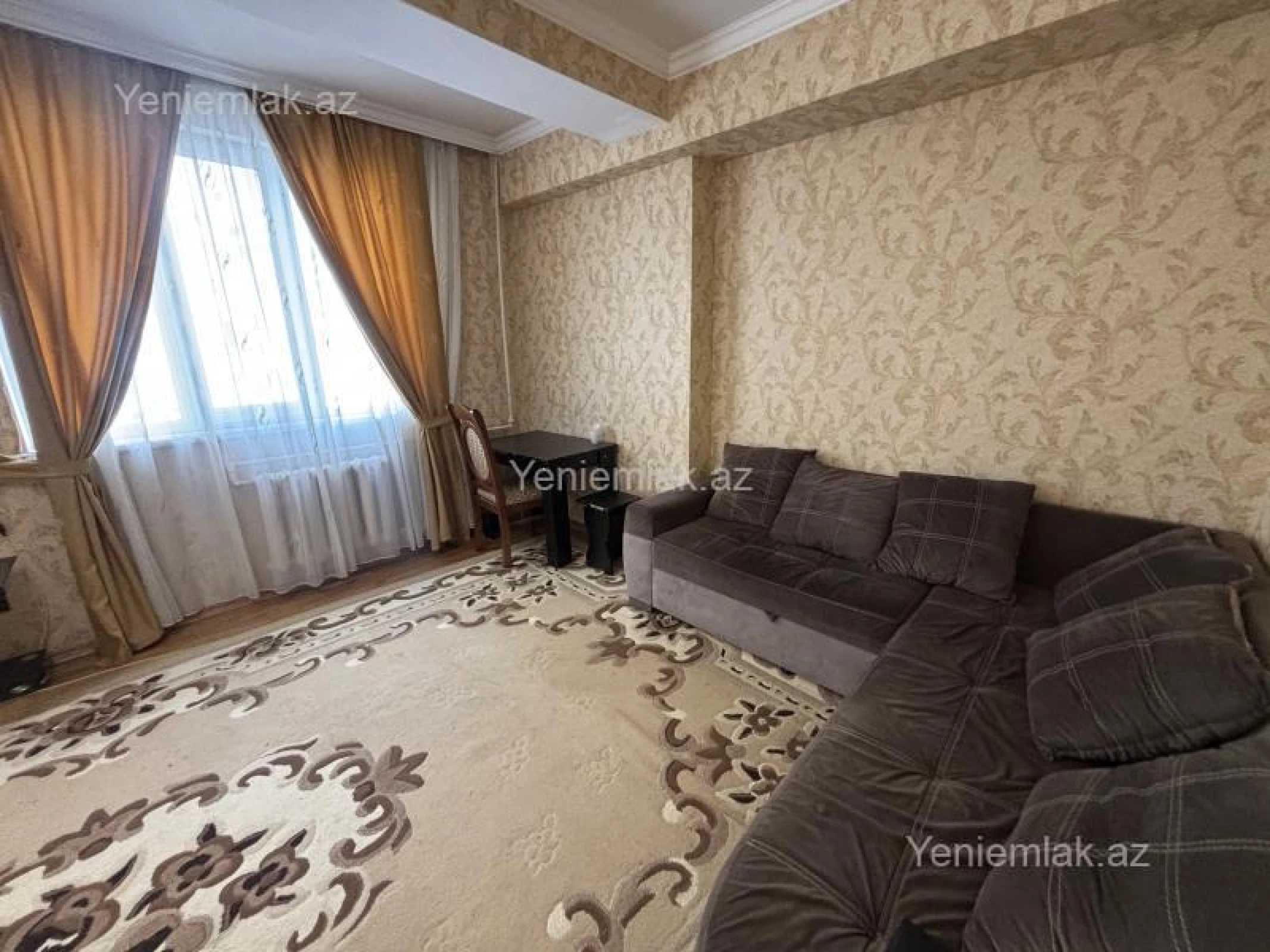 Satılır 3 otaqlı yeni tikili 81.5 m²