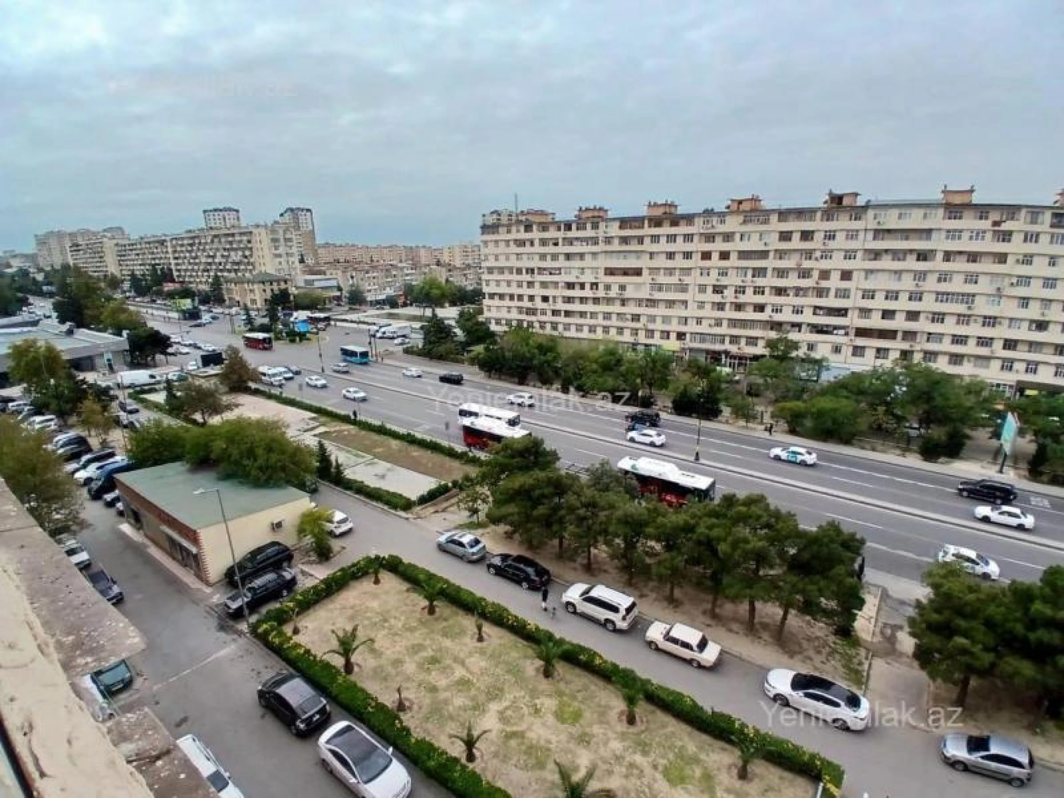 Satılır 5 otaqlı köhnə tikili 125 m²