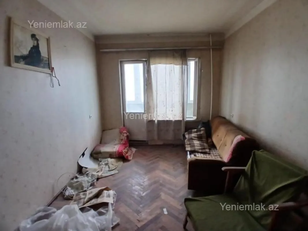 Satılır 5 otaqlı köhnə tikili 125 m²