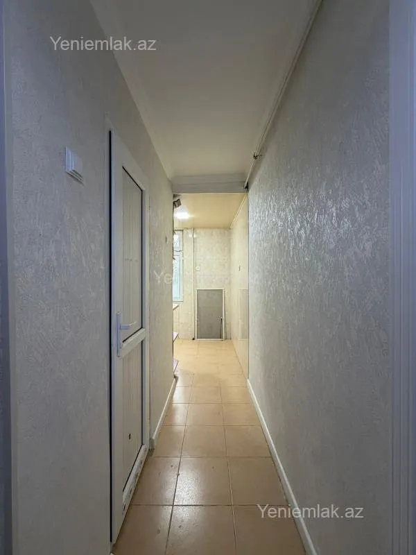 Satılır 2 otaqlı köhnə tikili 50 m²