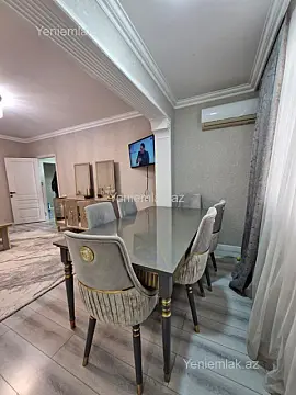 Satılır 4 otaqlı köhnə tikili 90 m²