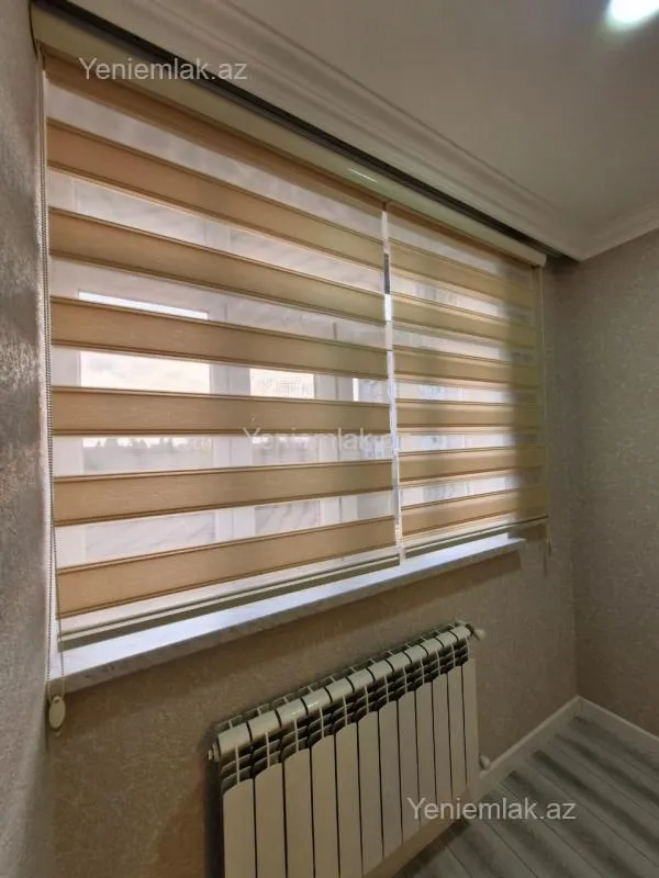 Satılır 4 otaqlı köhnə tikili 90 m²