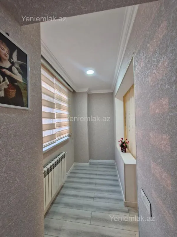 Satılır 4 otaqlı köhnə tikili 90 m²