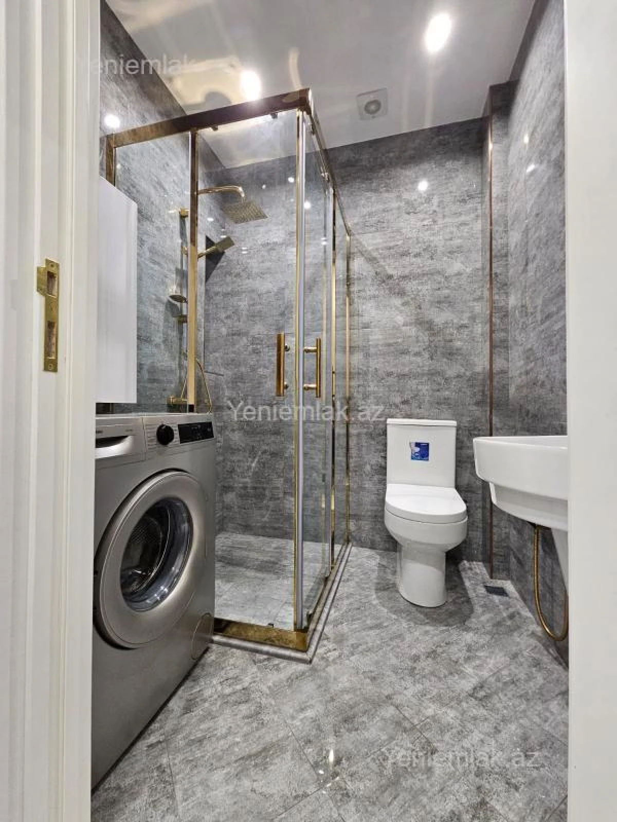 Satılır 2 otaqlı yeni tikili 44 m²