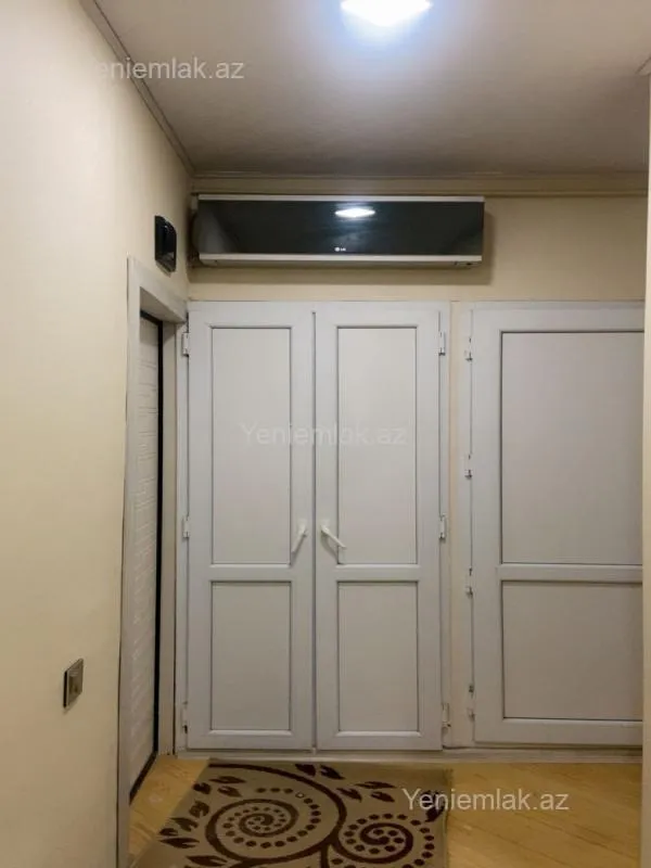 Satılır 2 otaqlı köhnə tikili 65 m²