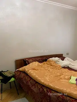 Satılır 2 otaqlı köhnə tikili 65 m²