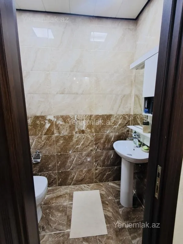 Satılır 3 otaqlı yeni tikili 92 m²