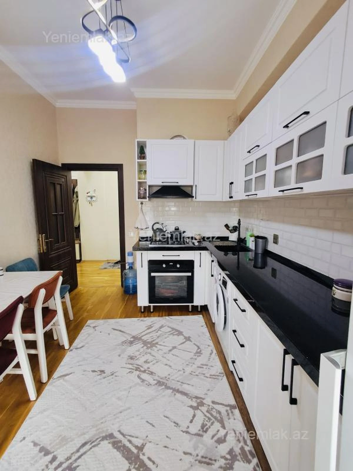 Satılır 3 otaqlı yeni tikili 92 m²