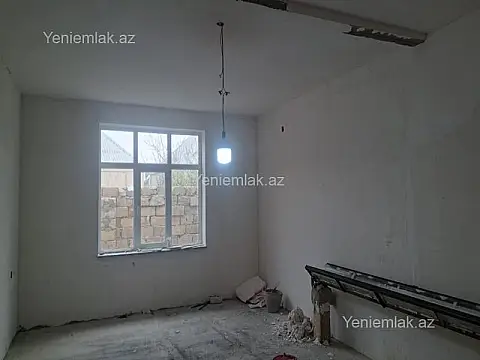 Satılır 3 otaqlı həyət evi 100 m²
