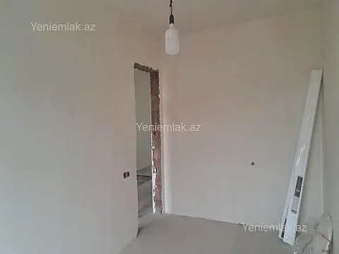 Satılır 3 otaqlı həyət evi 100 m²