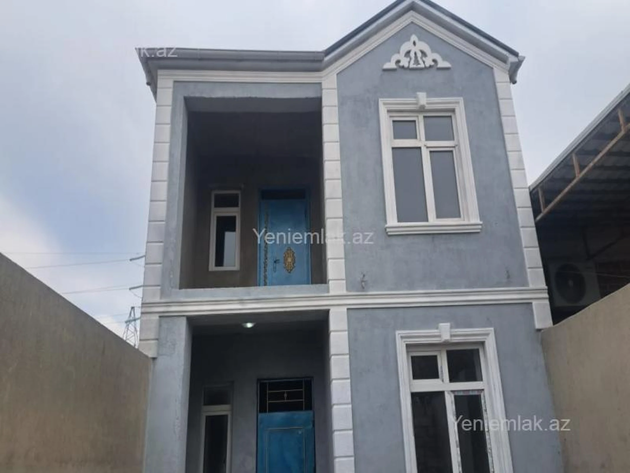 Satılır 3 otaqlı həyət evi 100 m²