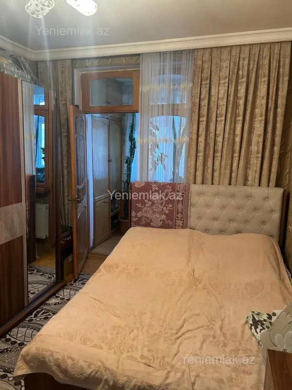 Satılır 3 otaqlı köhnə tikili 78 m²