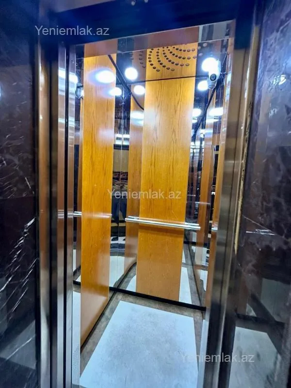 Satılır 3 otaqlı yeni tikili 147 m²