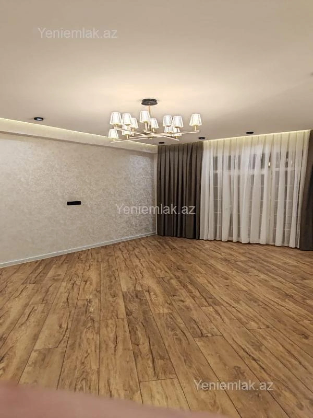 Satılır 3 otaqlı yeni tikili 86 m²