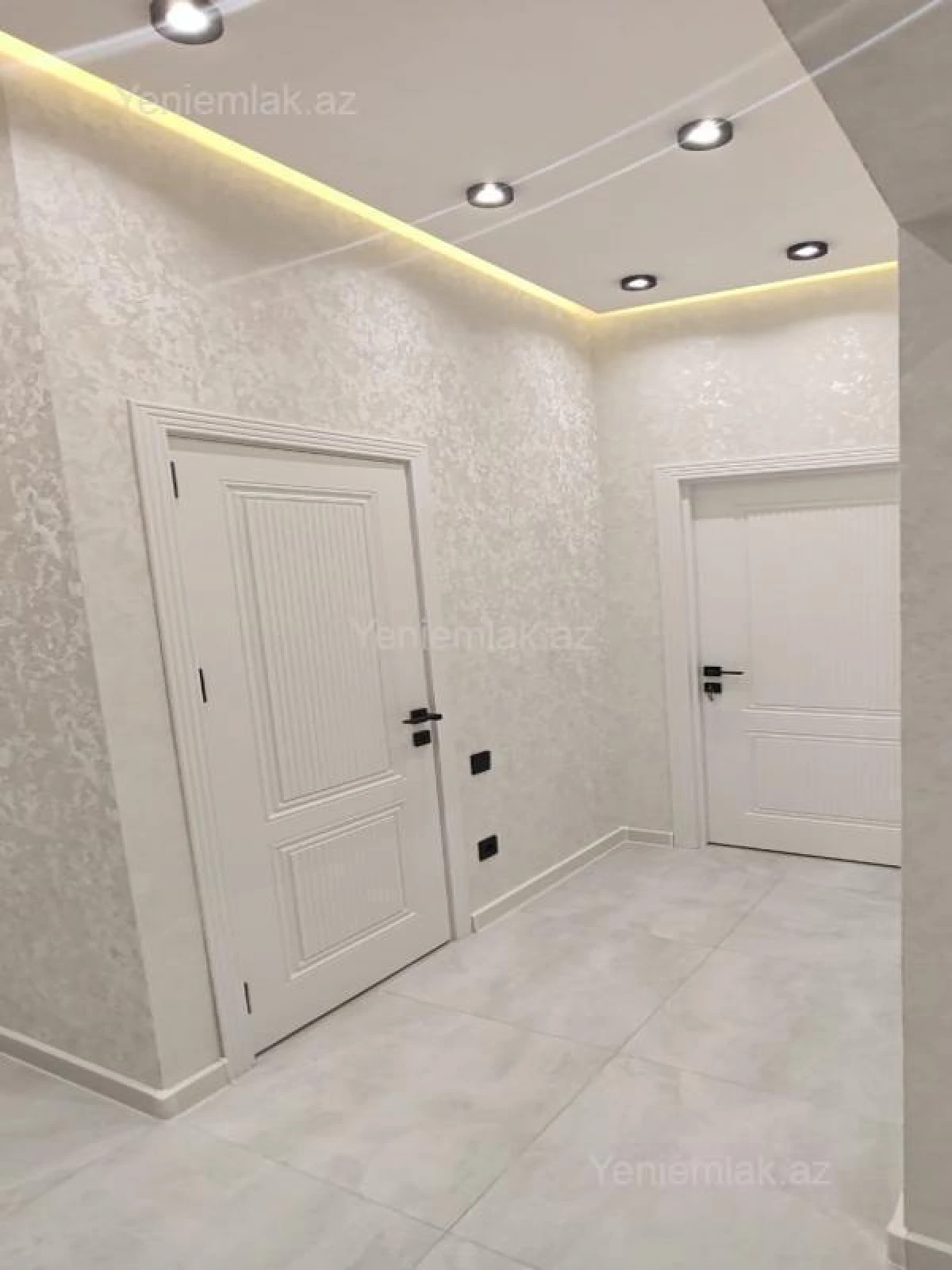 Satılır 3 otaqlı yeni tikili 86 m²