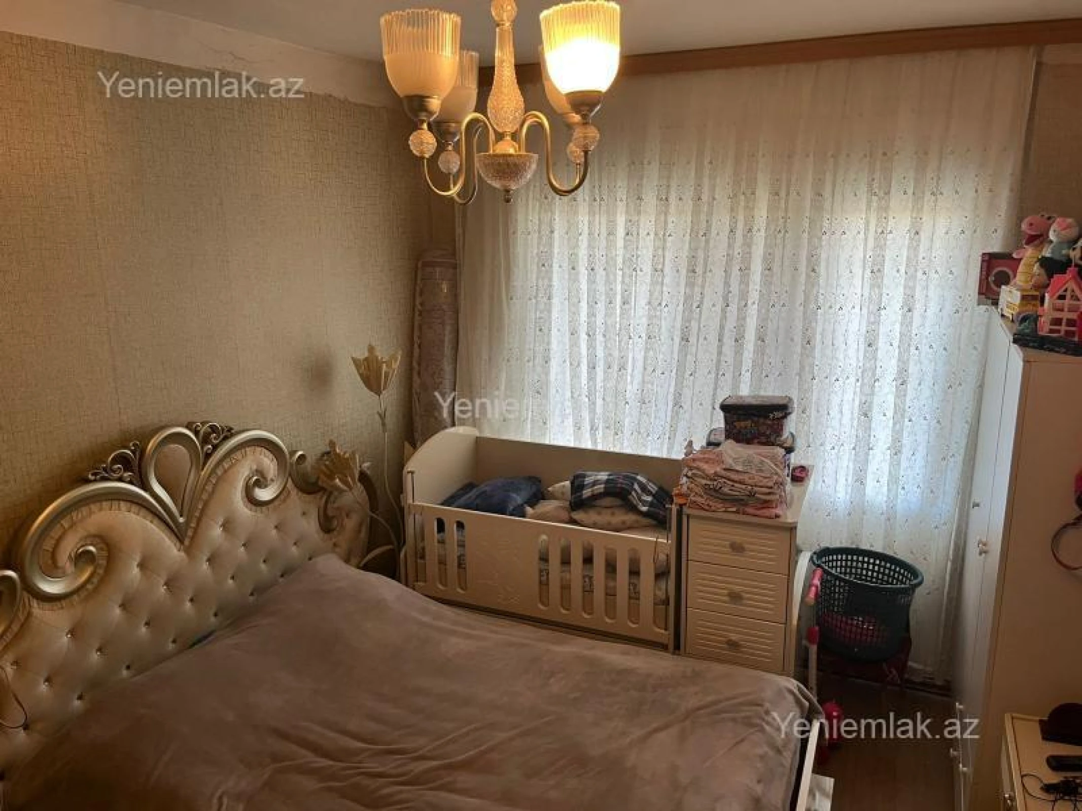 Satılır 5 otaqlı köhnə tikili 120 m²