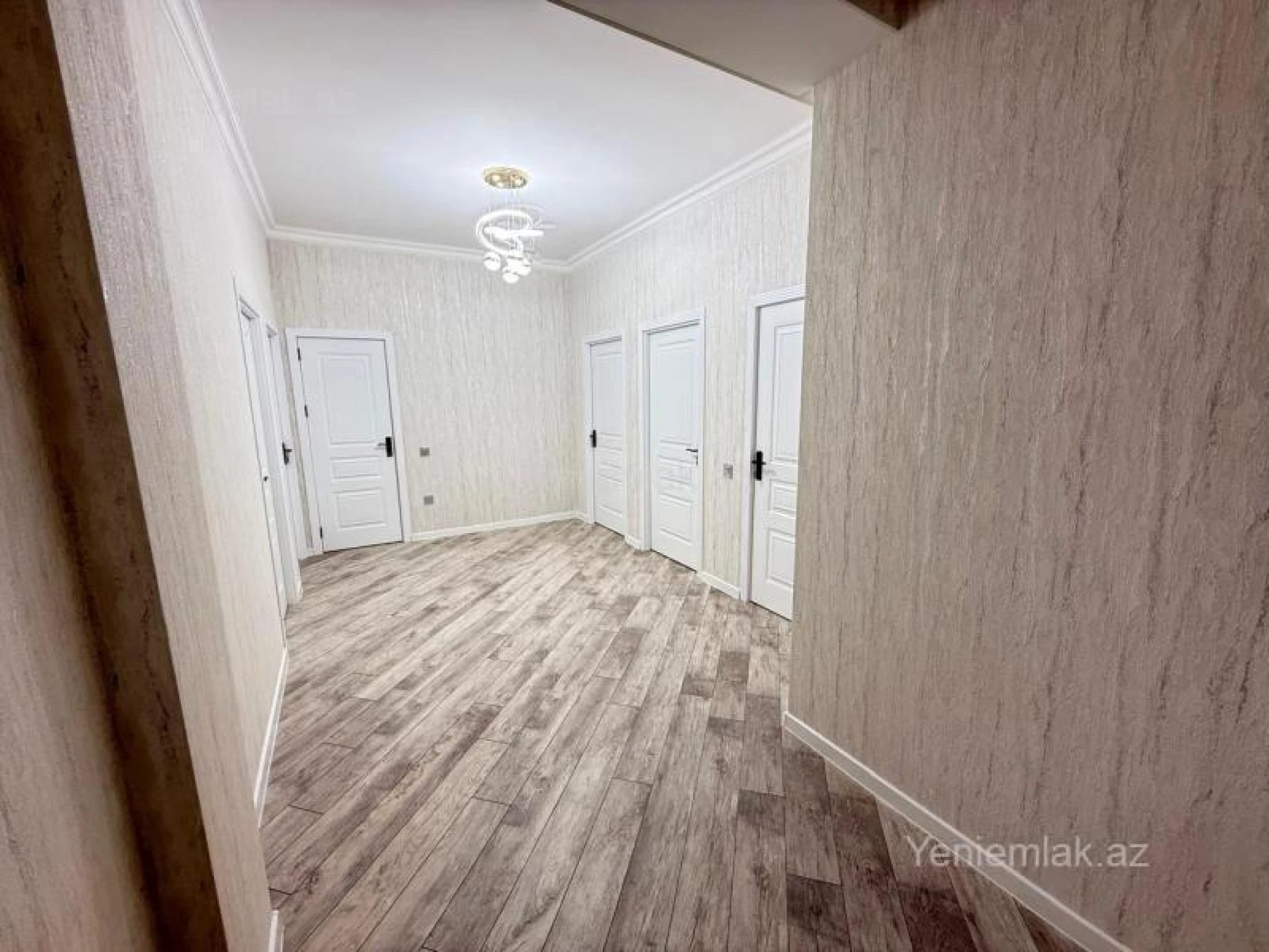 Satılır 3 otaqlı yeni tikili 100 m²