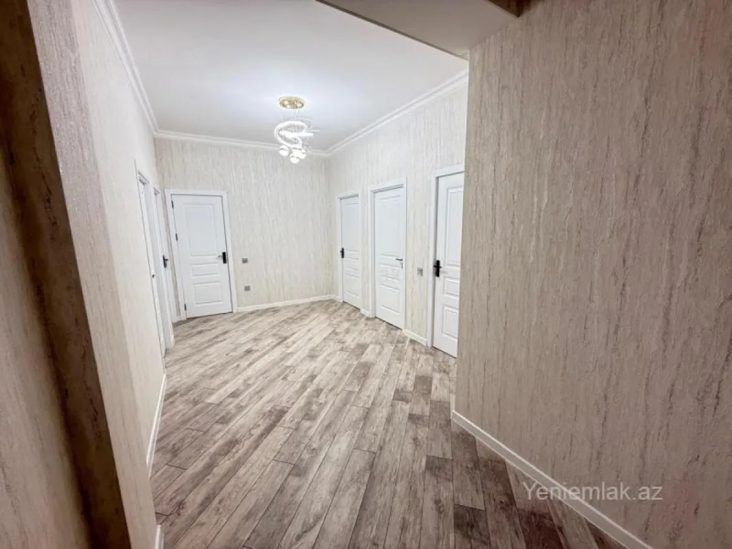 Satılır 3 otaqlı yeni tikili 100 m²