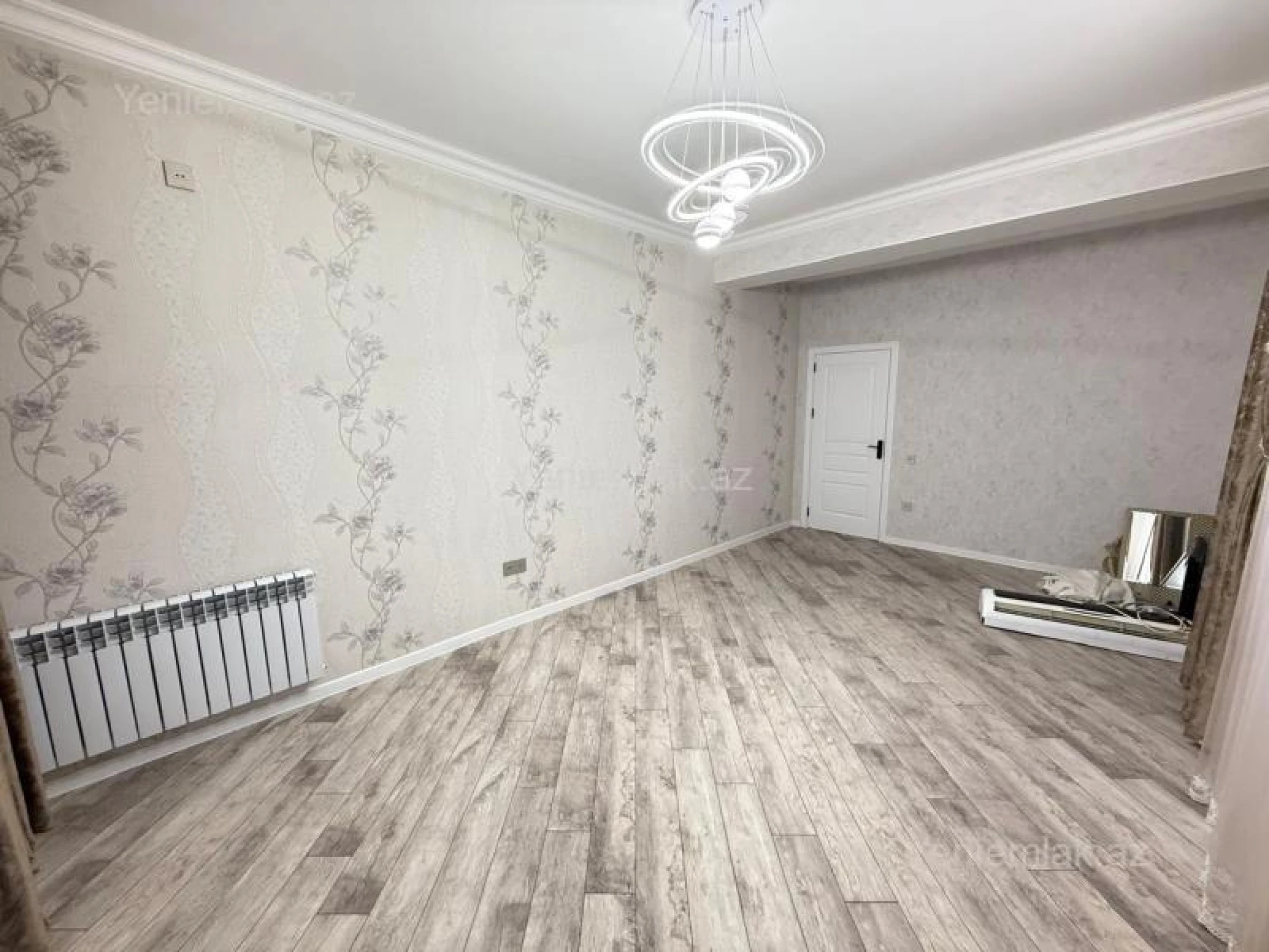 Satılır 3 otaqlı yeni tikili 100 m²