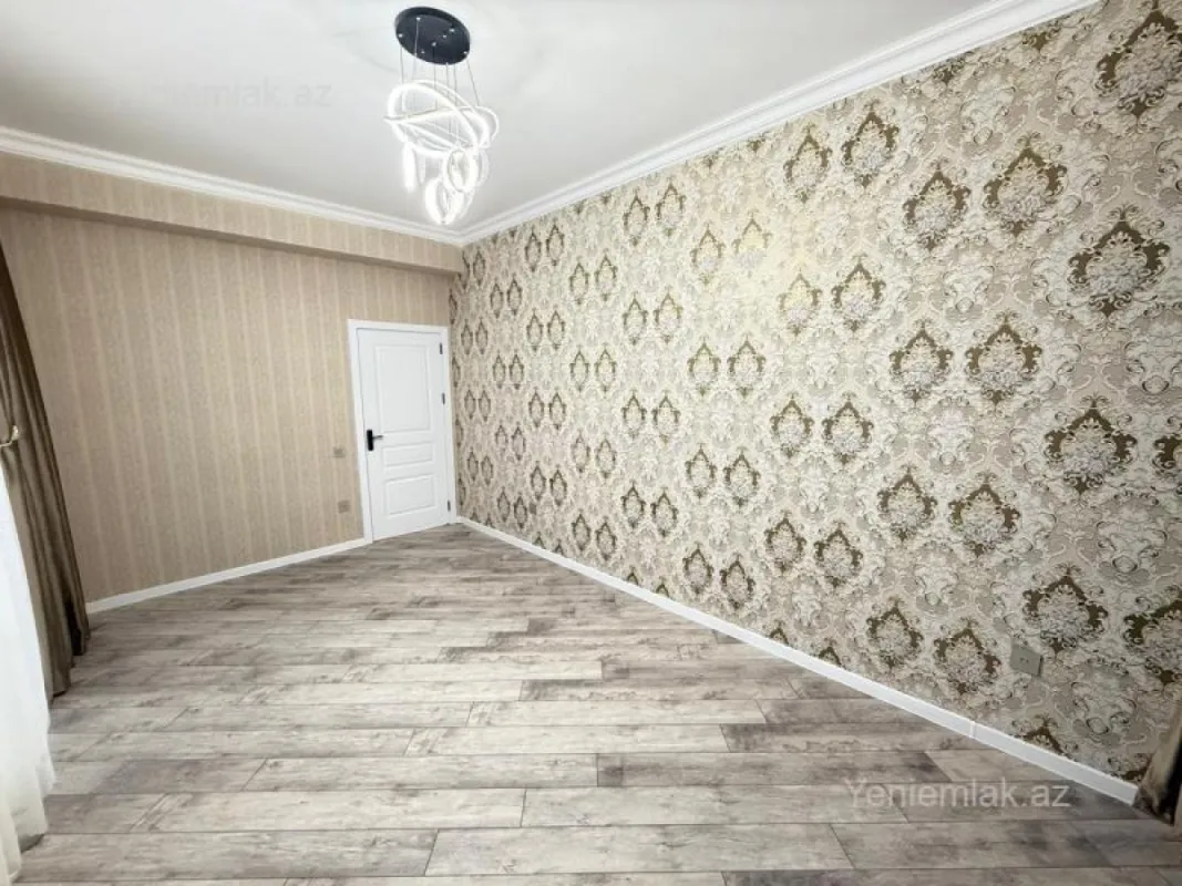 Satılır 3 otaqlı yeni tikili 100 m²