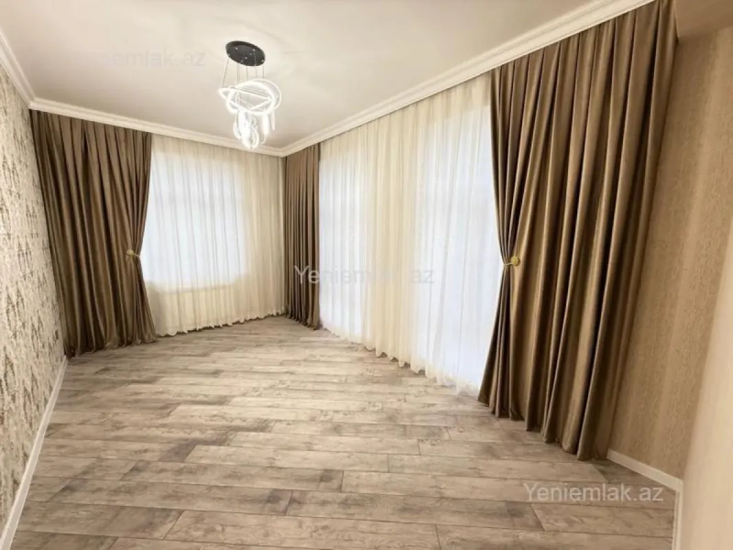 Satılır 3 otaqlı yeni tikili 100 m²