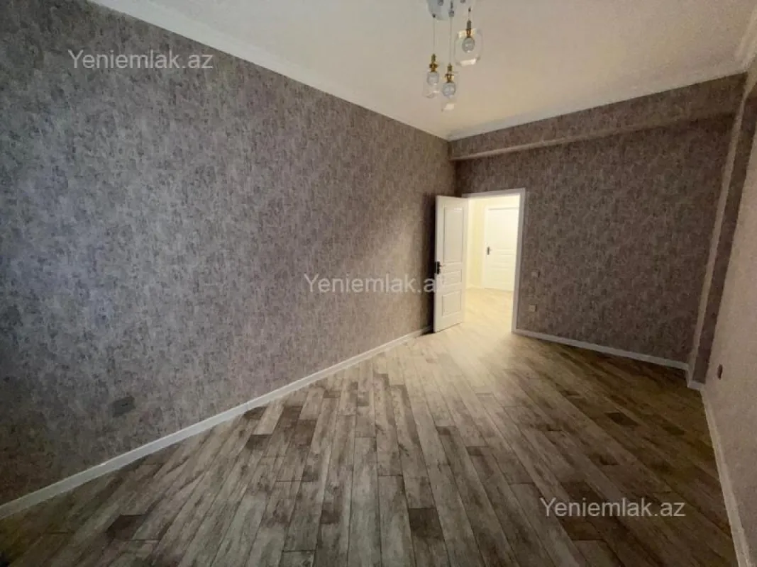 Satılır 3 otaqlı yeni tikili 100 m²