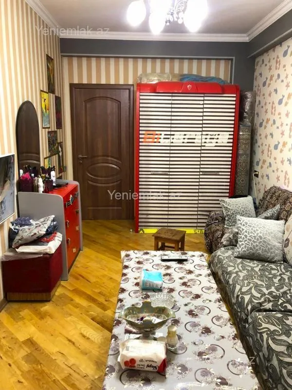 Satılır 4 otaqlı yeni tikili 115 m²