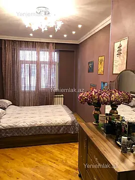 Satılır 4 otaqlı yeni tikili 115 m²