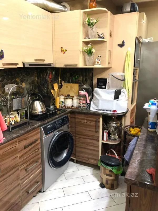 Satılır 4 otaqlı yeni tikili 115 m²