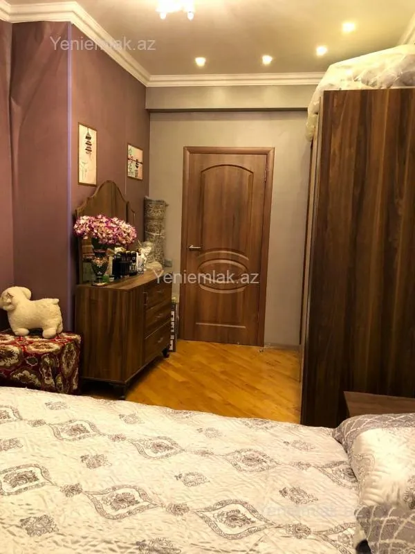 Satılır 4 otaqlı yeni tikili 115 m²