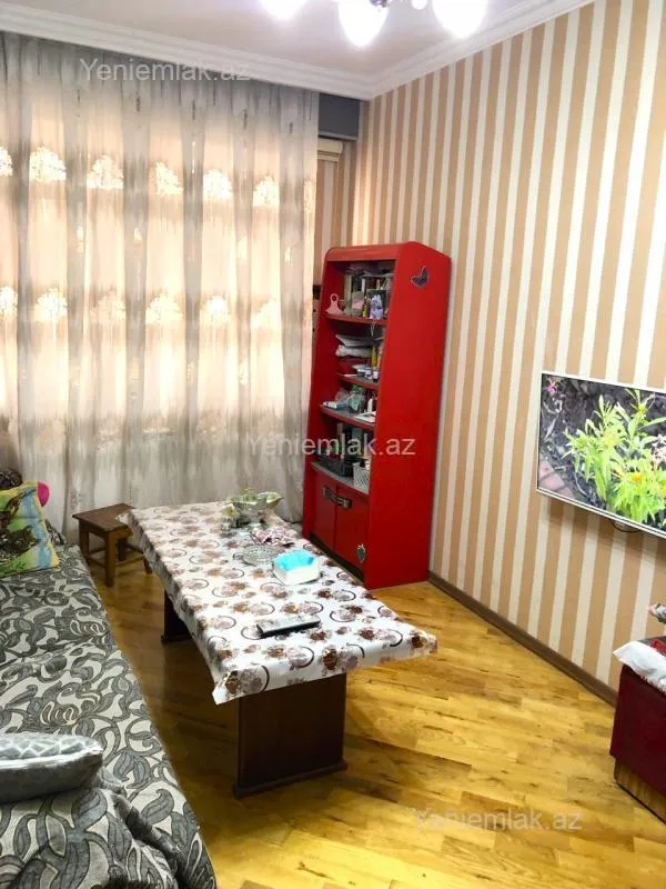 Satılır 4 otaqlı yeni tikili 115 m²
