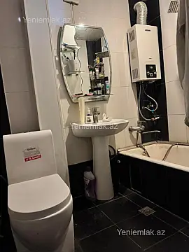 Satılır 4 otaqlı köhnə tikili 90 m²