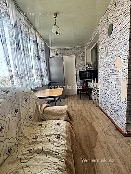Satılır 4 otaqlı köhnə tikili 90 m²
