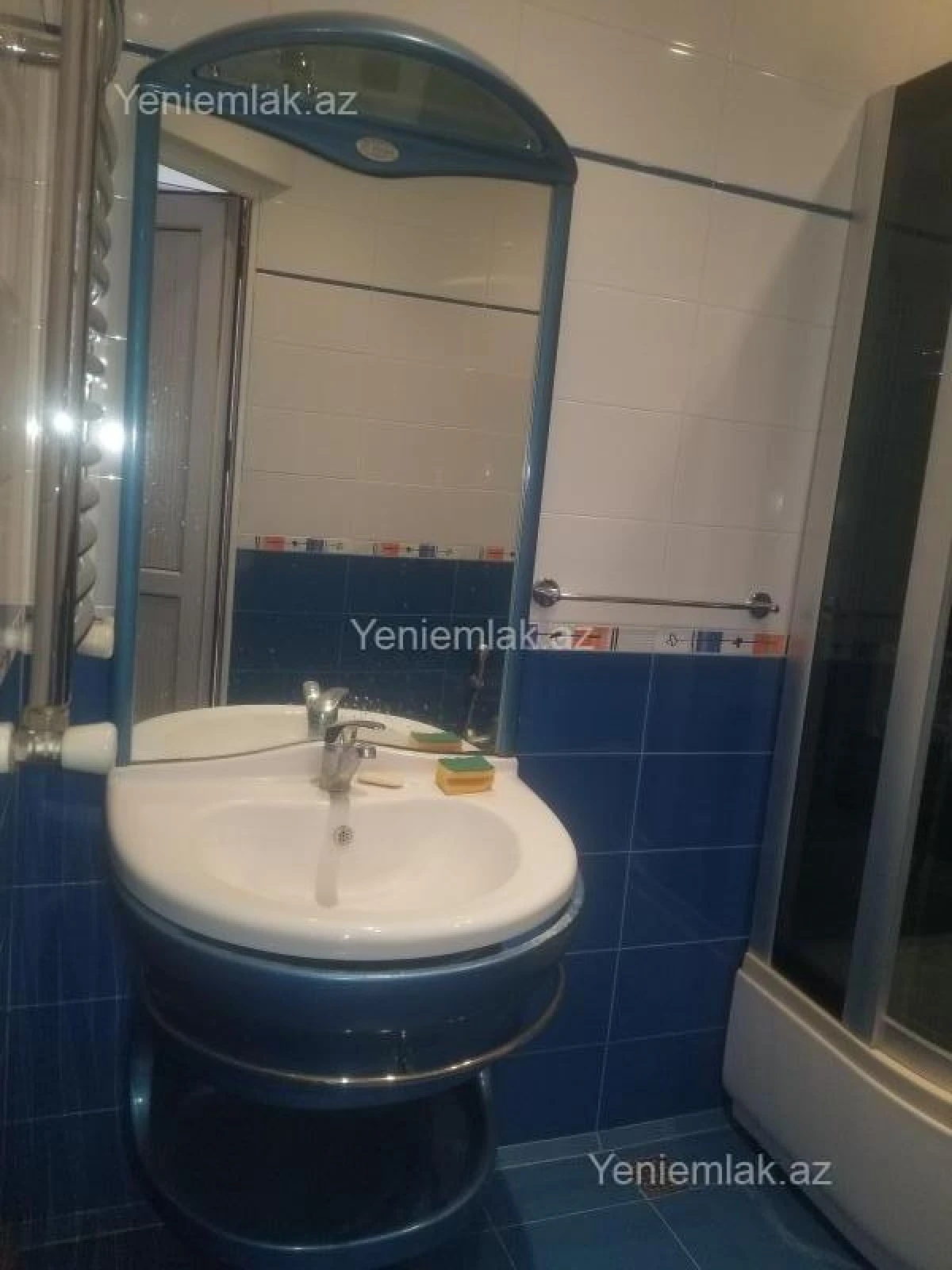 Satılır 4 otaqlı yeni tikili 215 m²
