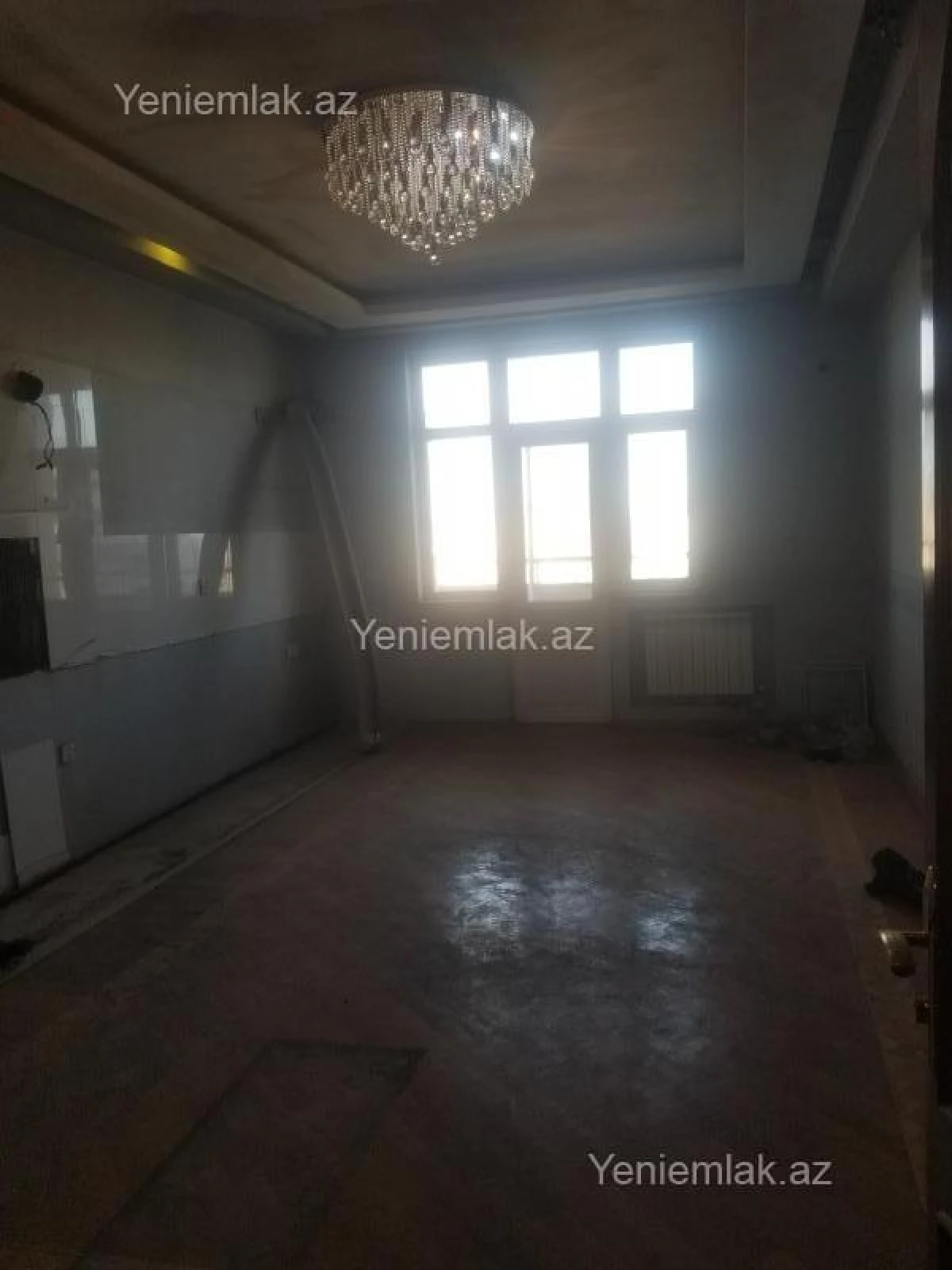 Satılır 4 otaqlı yeni tikili 215 m²