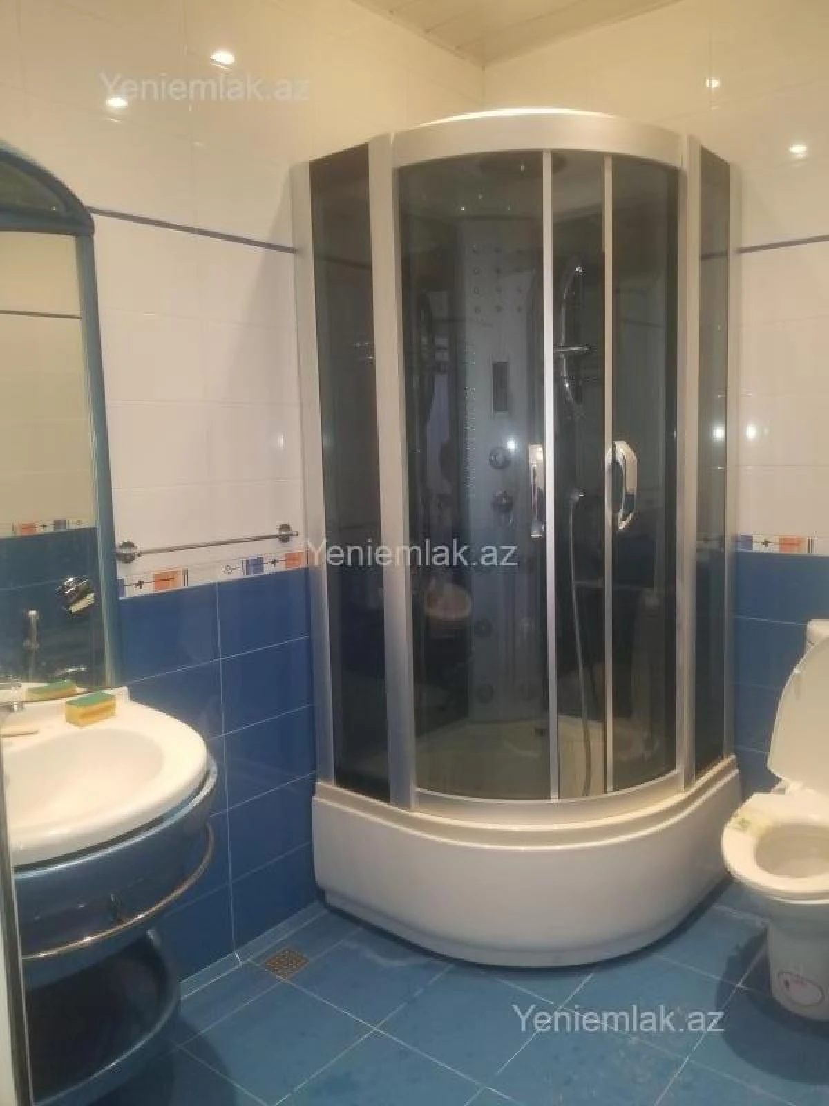 Satılır 4 otaqlı yeni tikili 215 m²