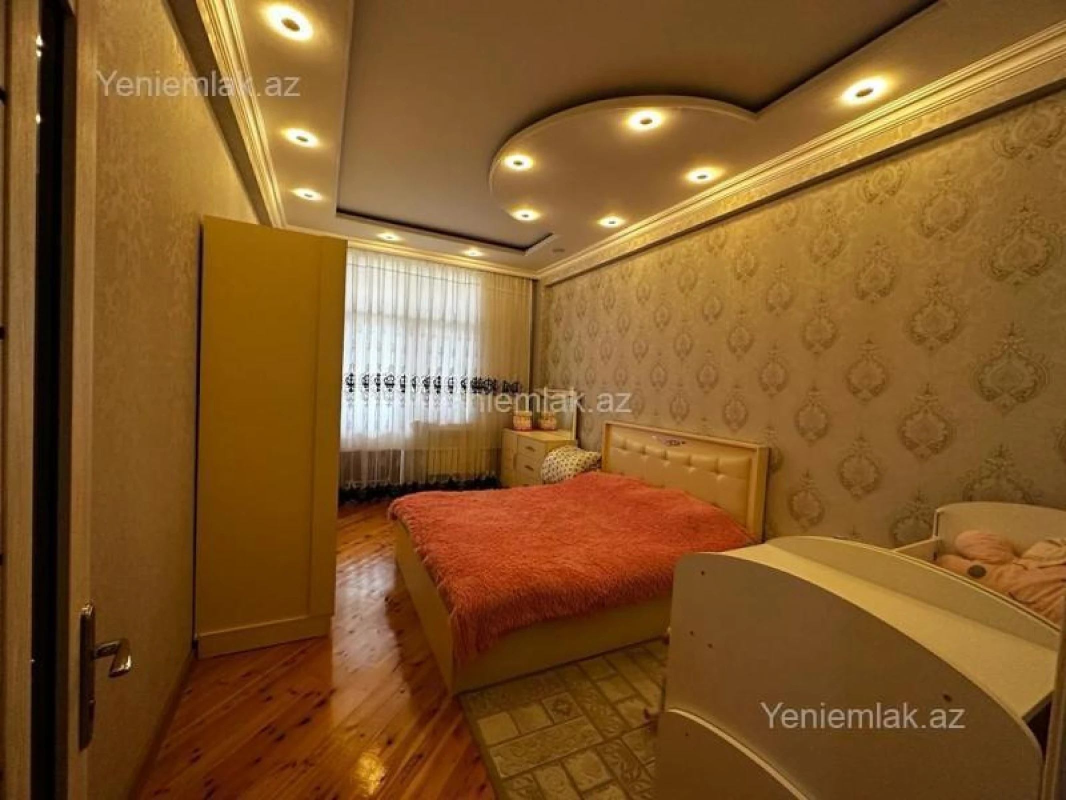 Satılır 3 otaqlı yeni tikili 90 m²