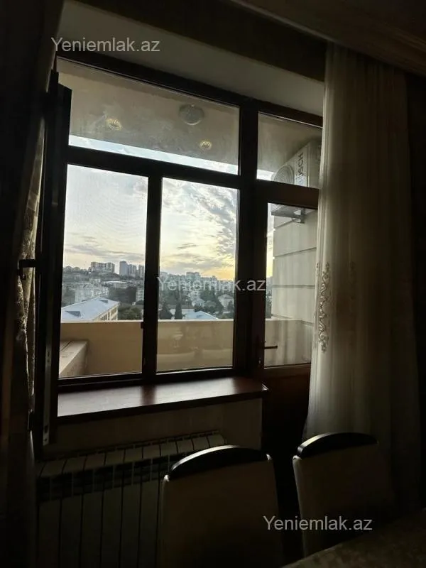 Satılır 3 otaqlı yeni tikili 90 m²