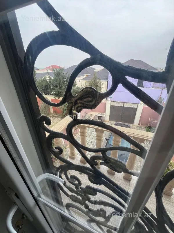 Satılır 4 otaqlı həyət evi 120 m²