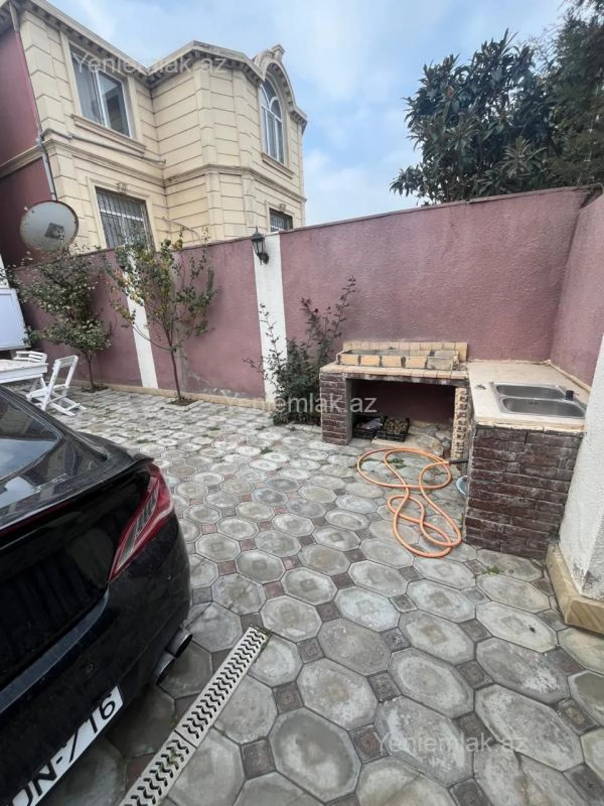 Satılır 4 otaqlı həyət evi 120 m²