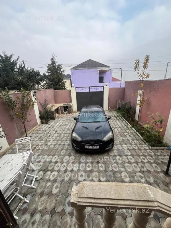 Satılır 4 otaqlı həyət evi 120 m²