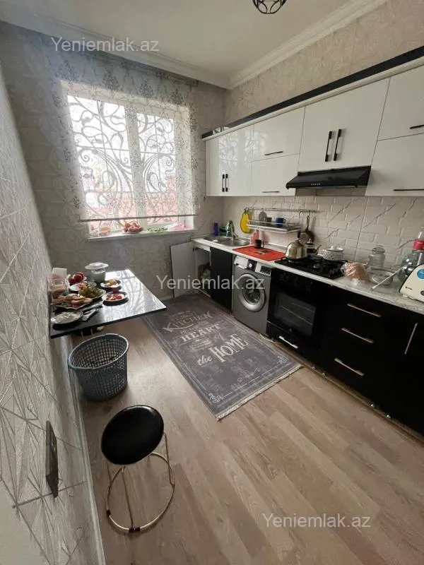 Satılır 4 otaqlı həyət evi 120 m²