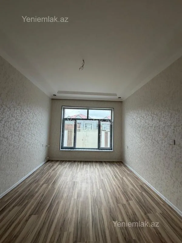 Satılır 4 otaqlı həyət evi 100 m²