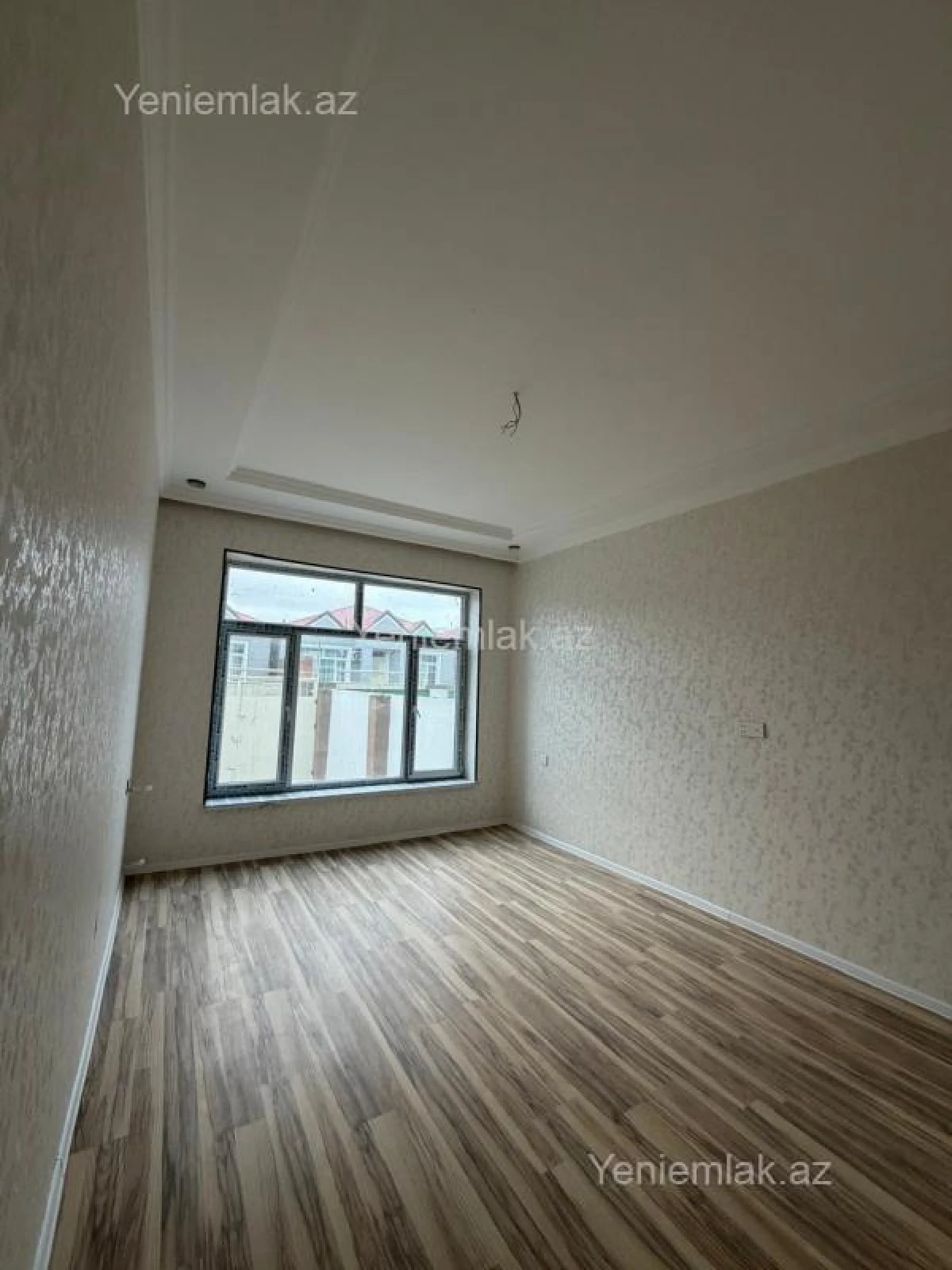 Satılır 4 otaqlı həyət evi 100 m²