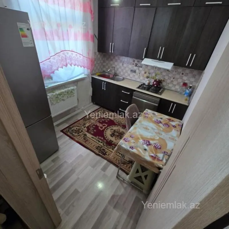 Satılır 2 otaqlı həyət evi 60 m²
