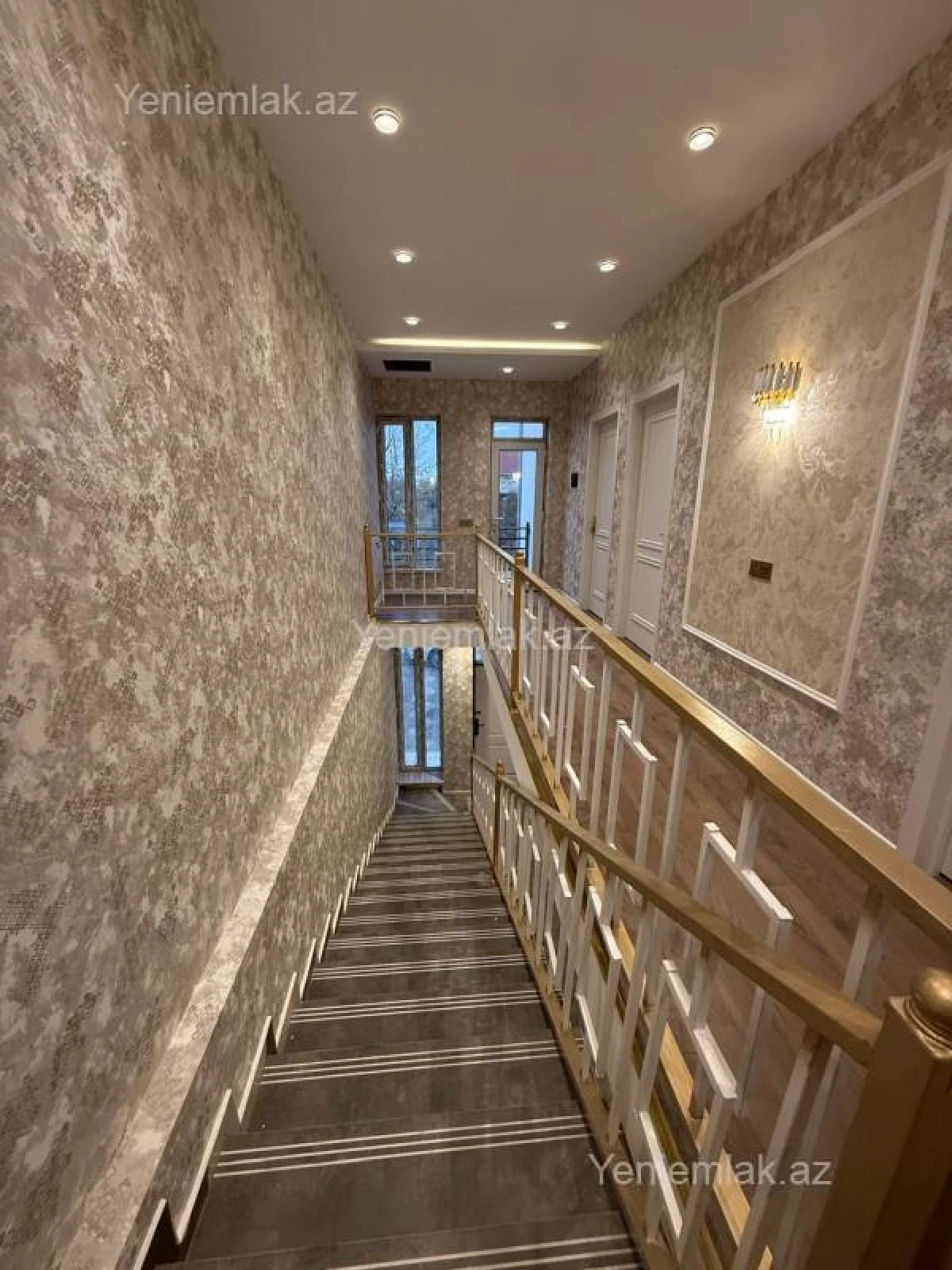 Satılır 4 otaqlı həyət evi 130 m²