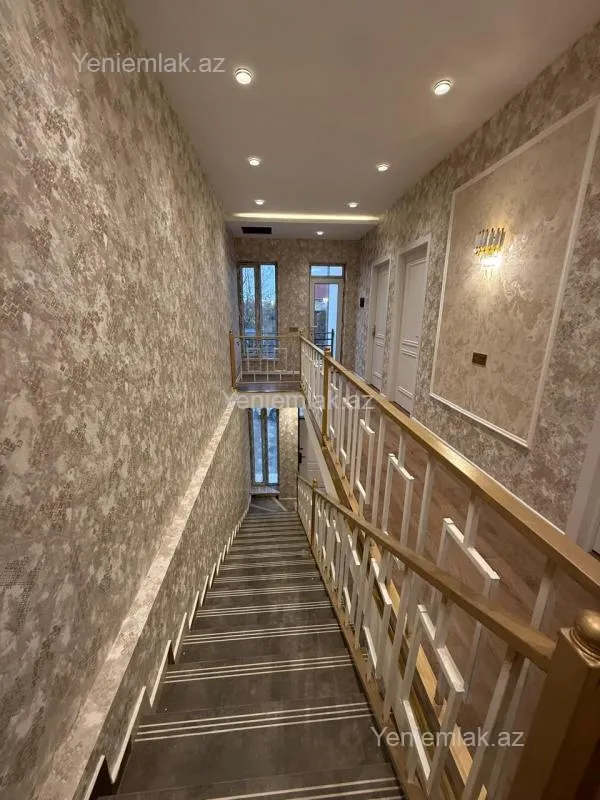 Satılır 4 otaqlı həyət evi 130 m²