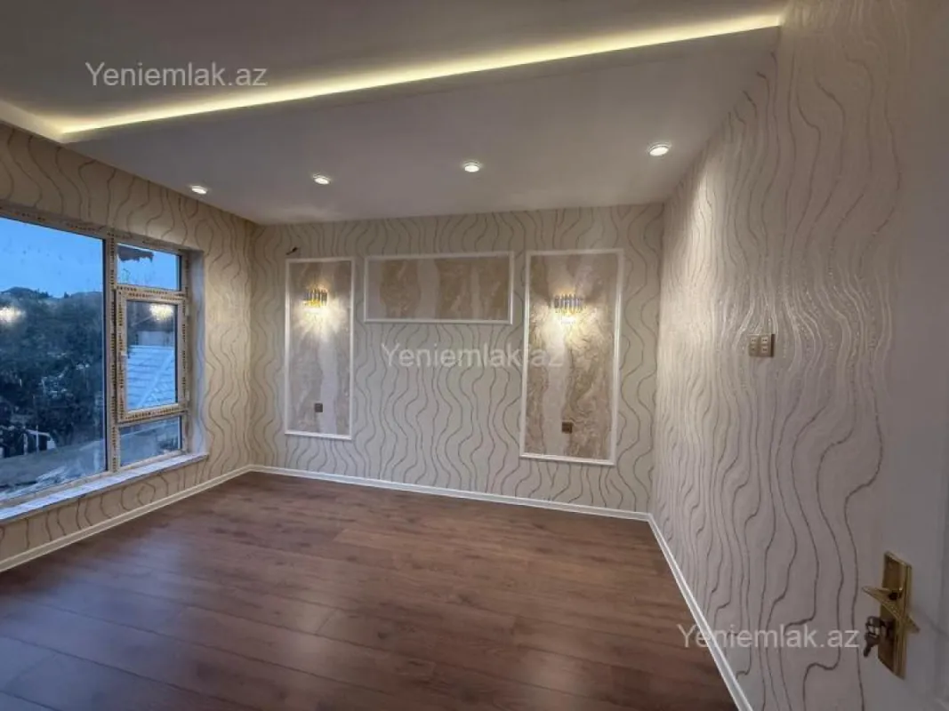 Satılır 4 otaqlı həyət evi 130 m²