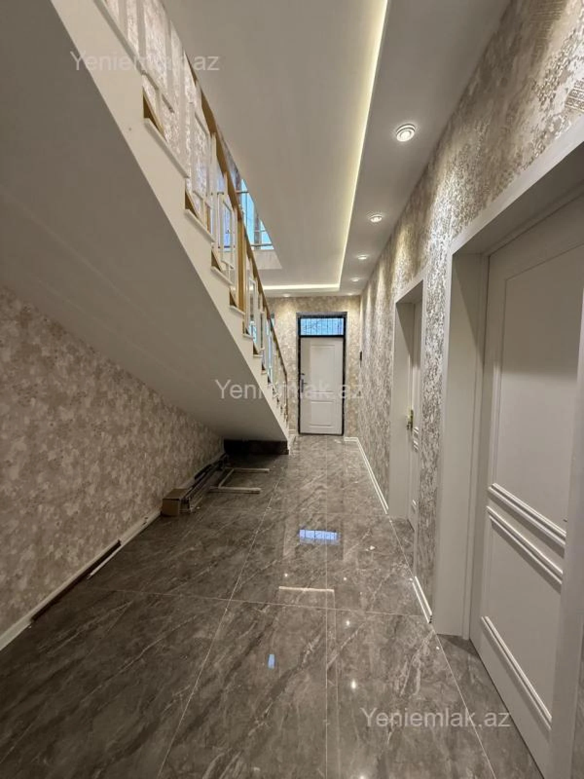 Satılır 4 otaqlı həyət evi 130 m²